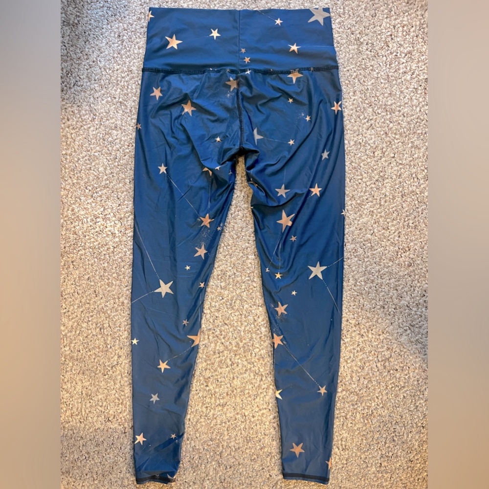 Teeki Womens yoga leggings size medium